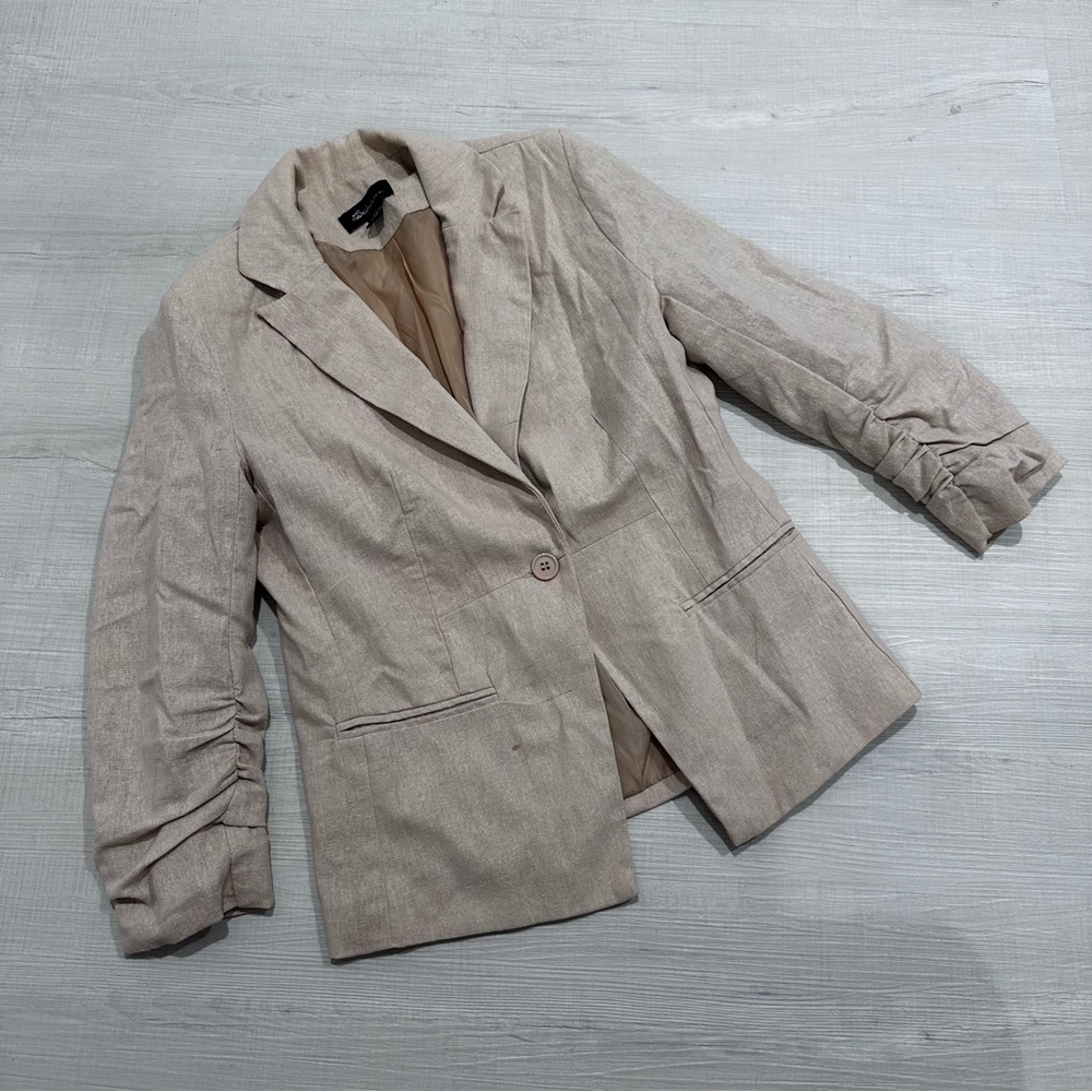 Seductions Beige Shoulder Padded Single Button Blazer